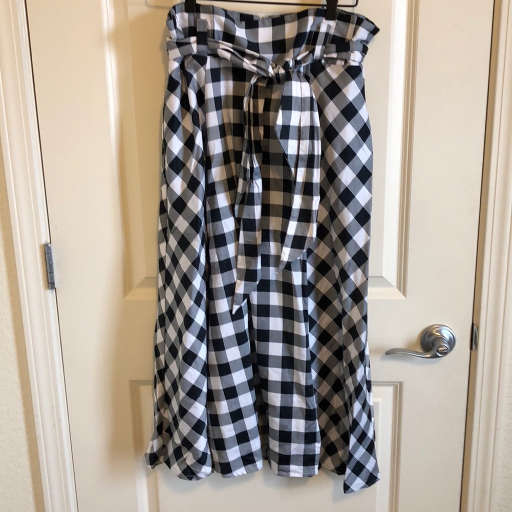Black and White Gingham Paperbag Waist Skirt